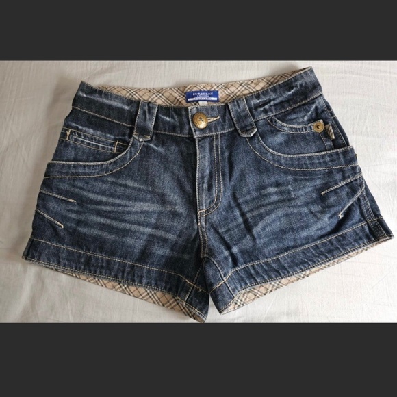 Authentic Burberry denim shorts size 38 - Picture 1 of 11